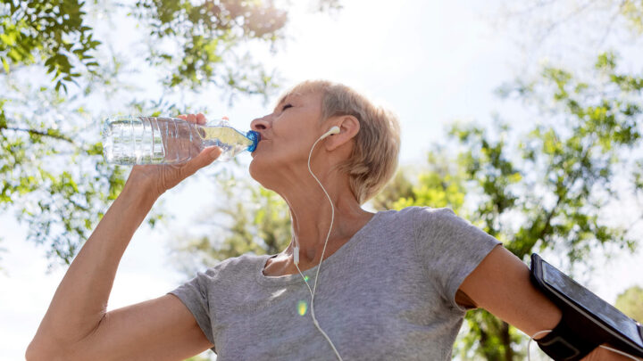 Como prevenir doenças: veja aqui 5 dicas para cuidar da saúde