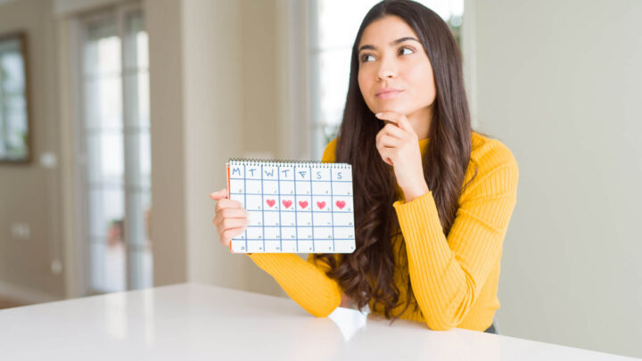Menstruação prolongada: conheça as principais causas