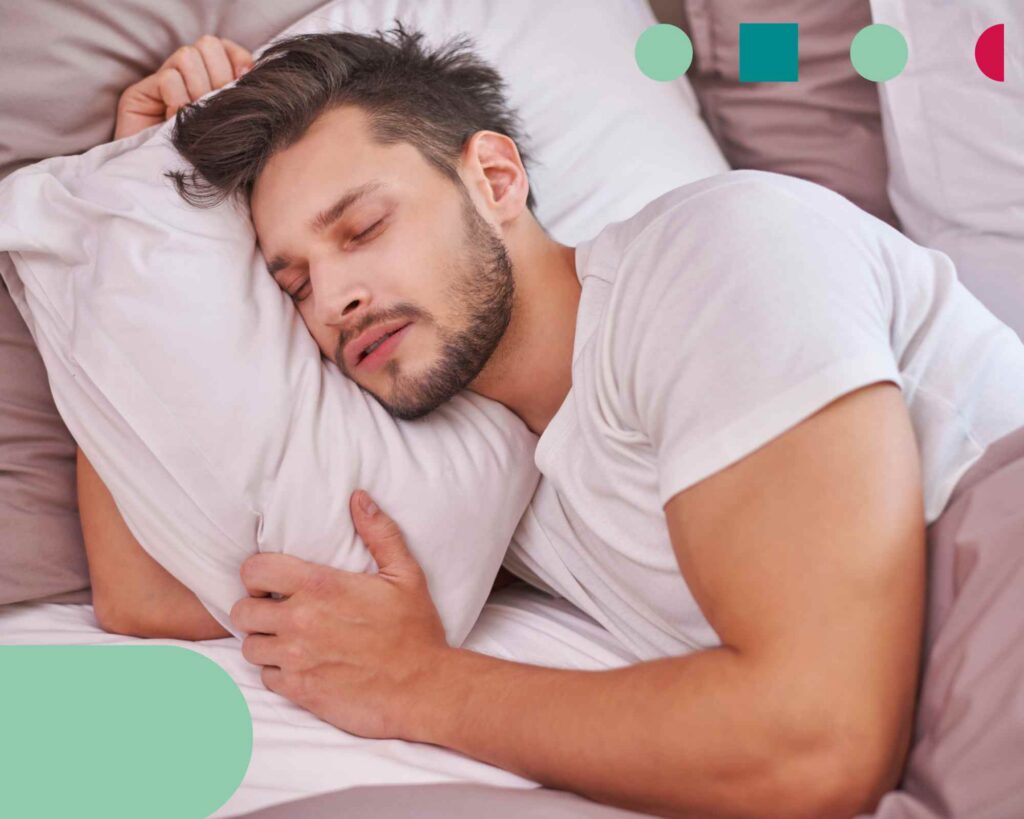 Homem dormindo com Apneia do sono
